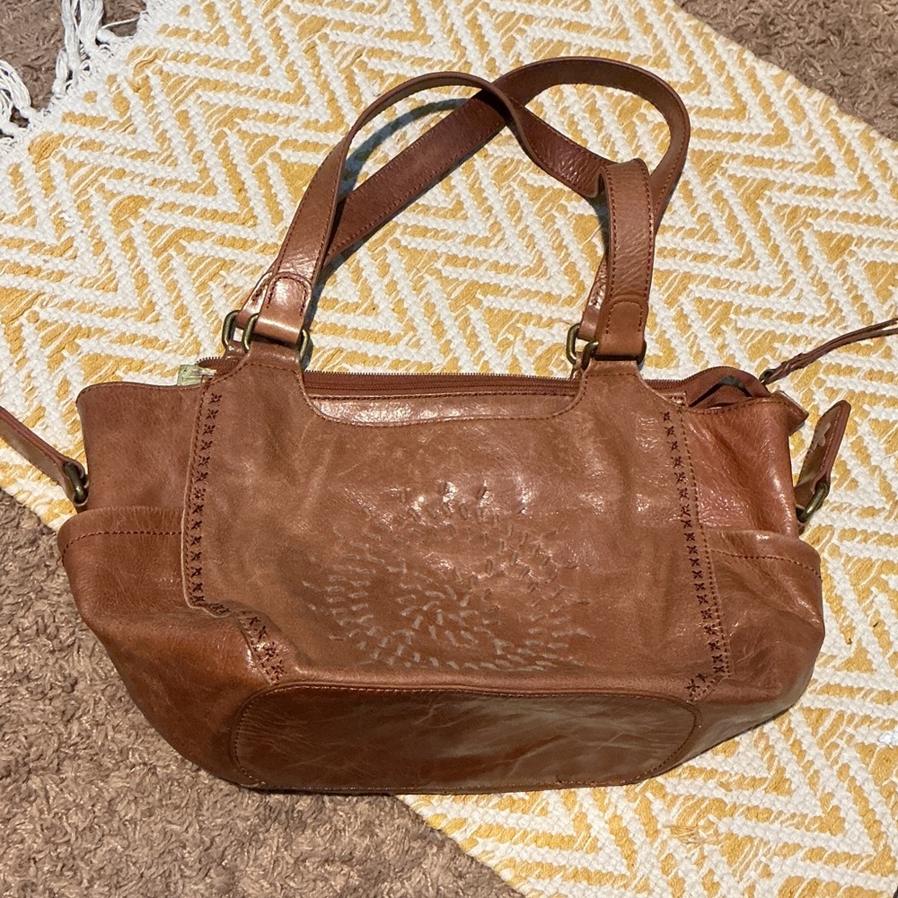 EUC The Sak Leather Shoulder Bag